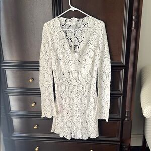 Elegant White Lace Dress